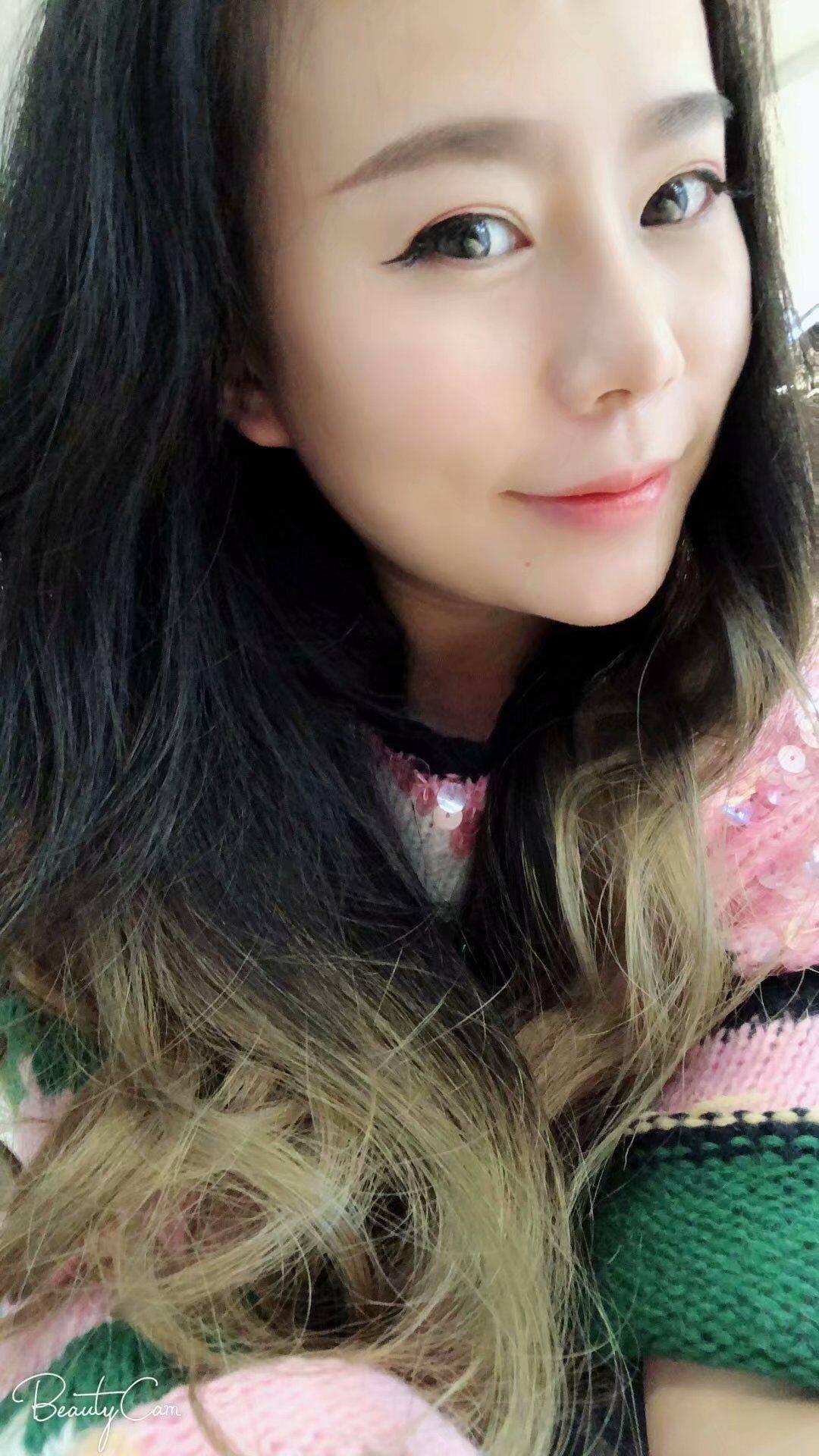 重庆大奶兼职妹子